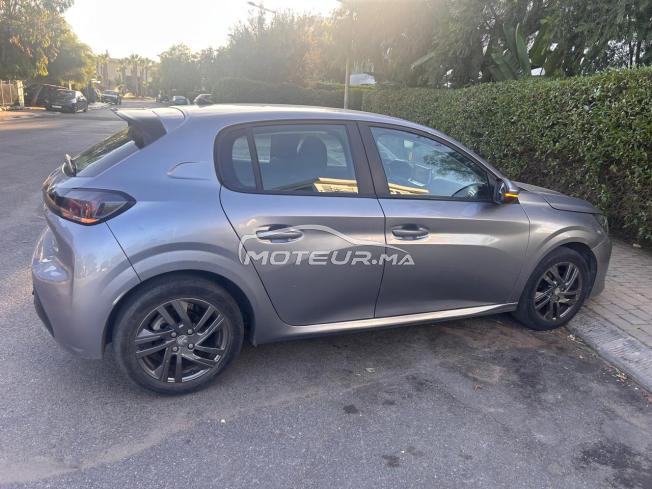 Peugeot 208 a vendre