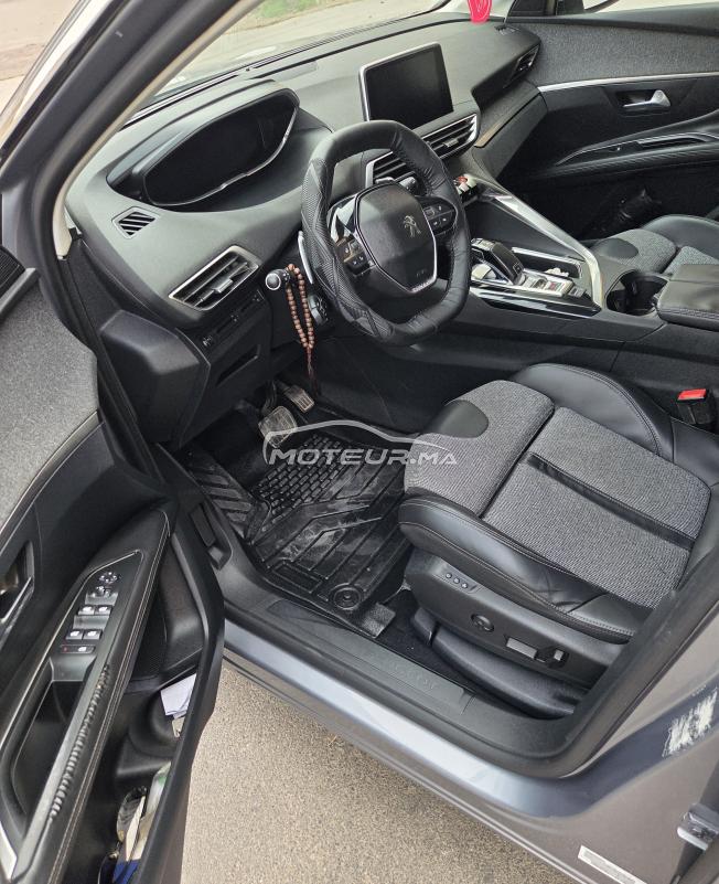 Peugeot 3008 model 08/2018 Allure 2L 8 ch