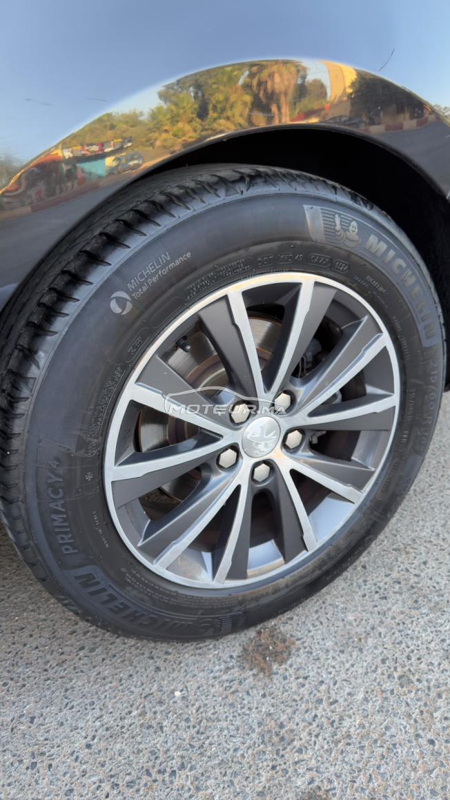 Peugeot 508 2016-Diesel 6 CV - Très bon état avec carnet d'entretien