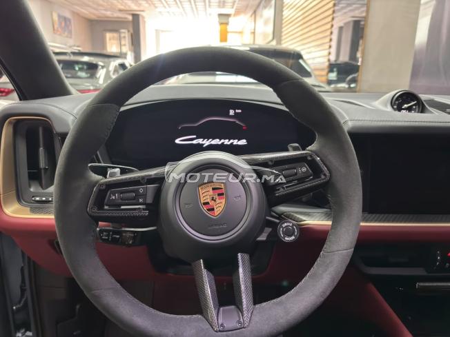 Porsche Cayenne E-Hybride Pack Carbon intérieur GT