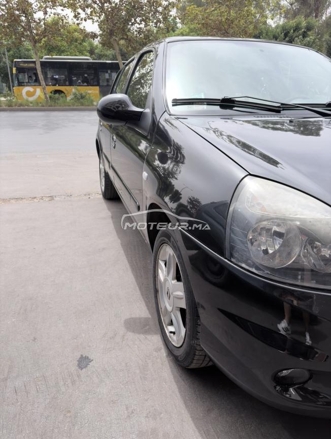Clio Campus jantes 15’ vitres et rétroviseurs électriques