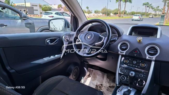 voiture koleos boite Automatique en très bon état