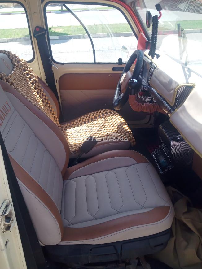 Renault 4 très bon état