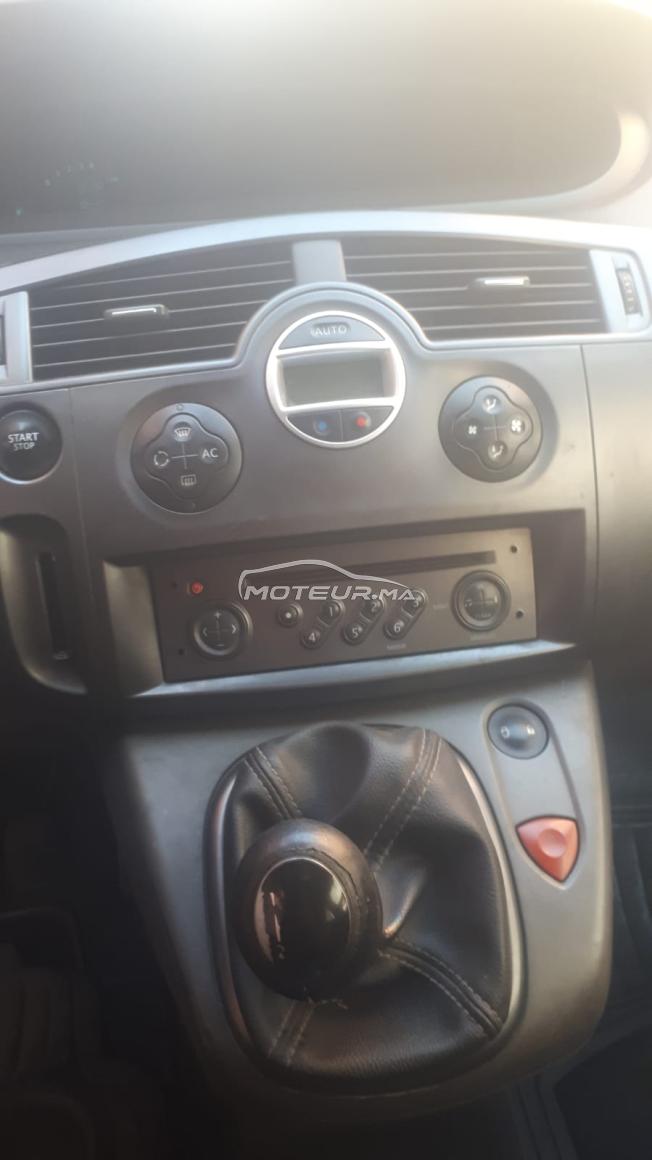 Renault scenic 2 décembre 2006 Bon état