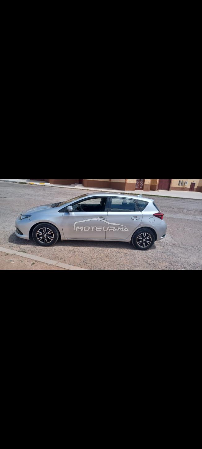 Toyota Auris première main très bien entretenu