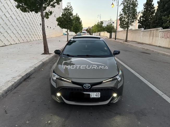 Toyota corolla hybride 2021 très bonne état