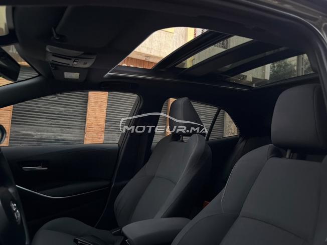 Toyota corolla hybride 2021 très bonne état