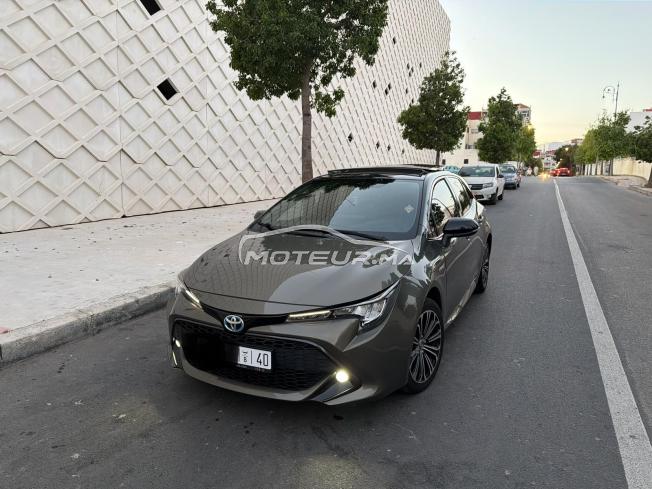 Toyota corolla hybride 2021 très bonne état