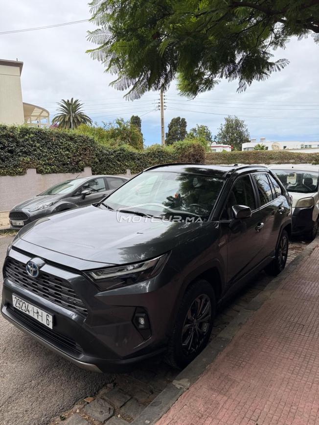 RAV4 Hybride 2022 Bon état