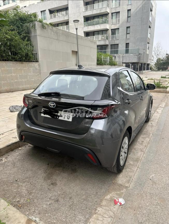 Yaris hybride 33000km 1ere main