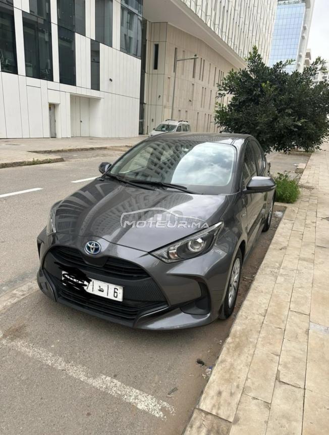 Yaris hybride 33000km 1ere main