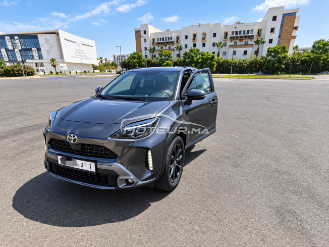 TOYOTA Yaris Cross hybride 2022