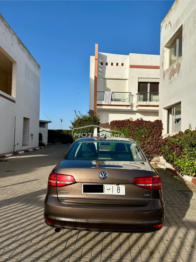 VOLKSWAGEN JETTA 2016