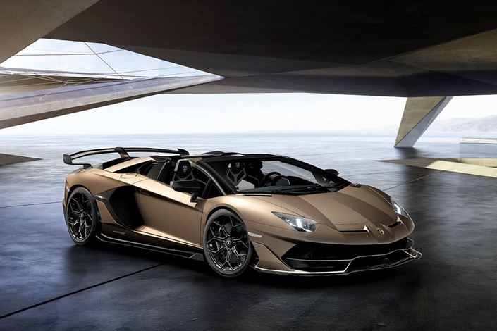 La Lamborghini dévoile l'Aventador SVJ Roadster