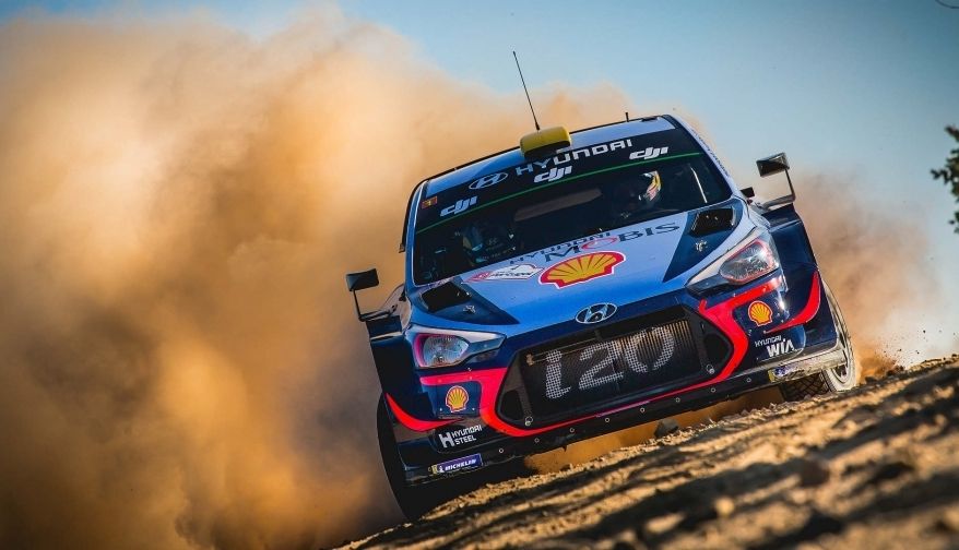 Le WRC passe à l’hybride