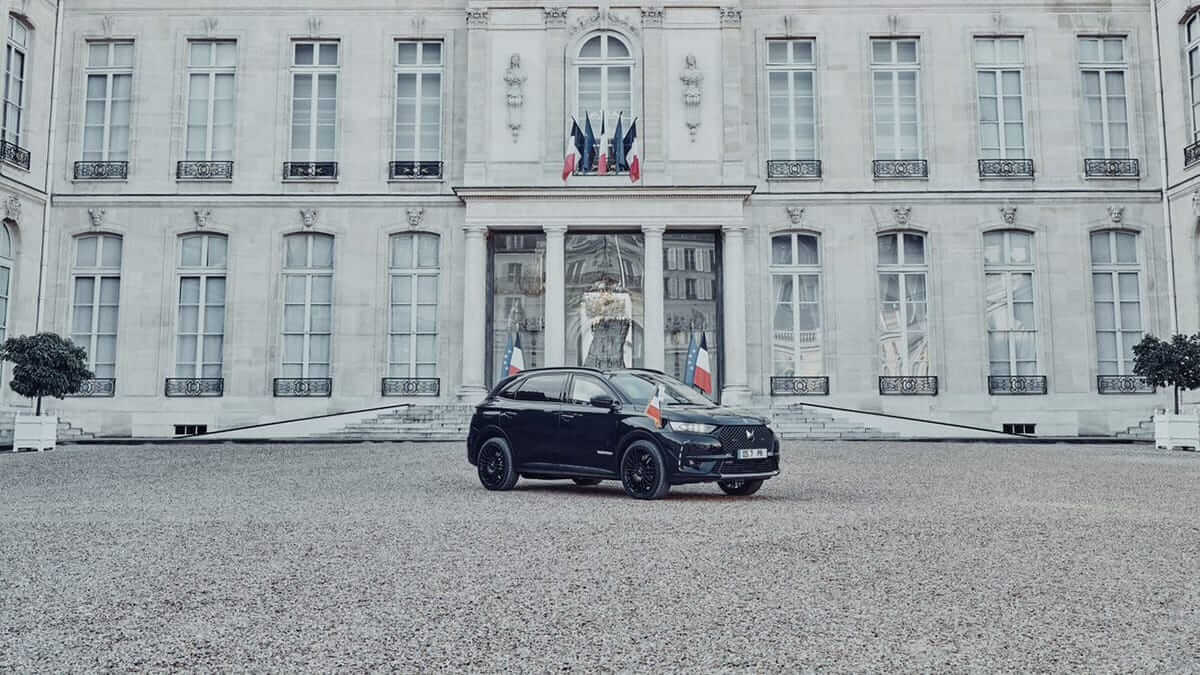 DS 7 CROSSBACK ÉLYSÉE : SYMBOLE DE SAVOIR-FAIRE AU SERVICE DE LA PRÉSIDENCE DE LA RÉPUBLIQUE FRANÇAISE