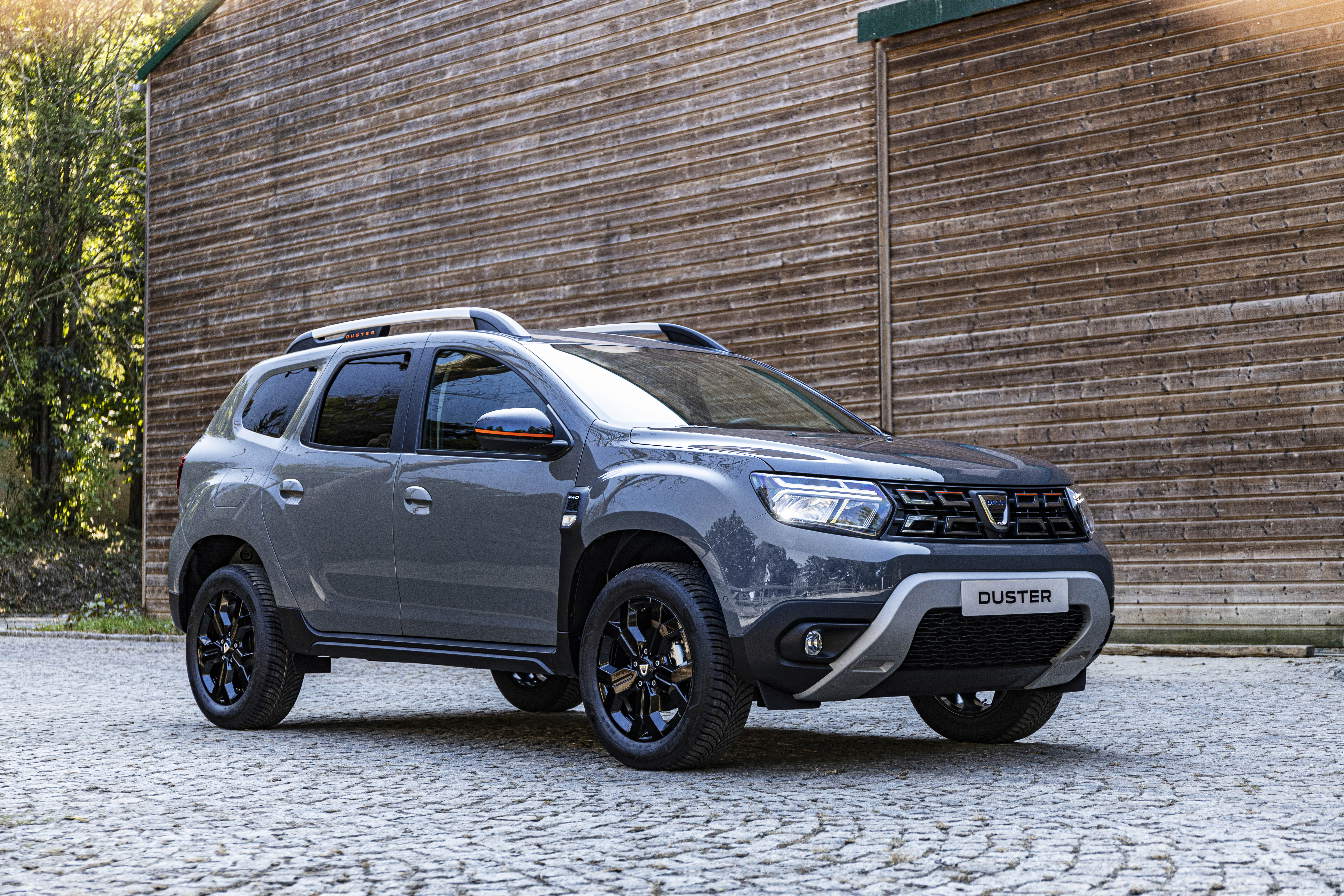 DUSTER EXTREME : LA SÉRIE LIMITÉE HAUT DE GAMME AU LOOK EXCLUSIF