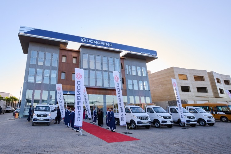 DONGFENG MAROC étend son réseau à Marrakech et Agadir et livre son premier mini bus électrique
