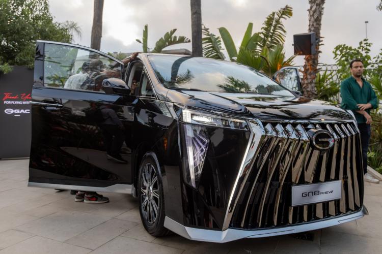 GAC GN8 : Le monospace hybride rechargeable qui réinvente le voyage d'affaires et familial au Maroc