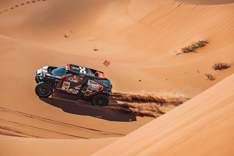 Les Dacia Sandriders font sensation lors de leur premier Dakar