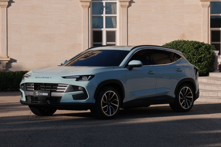 M-AUTOMOTIV introduit la marque chinoise SOUEAST Motor au Maroc