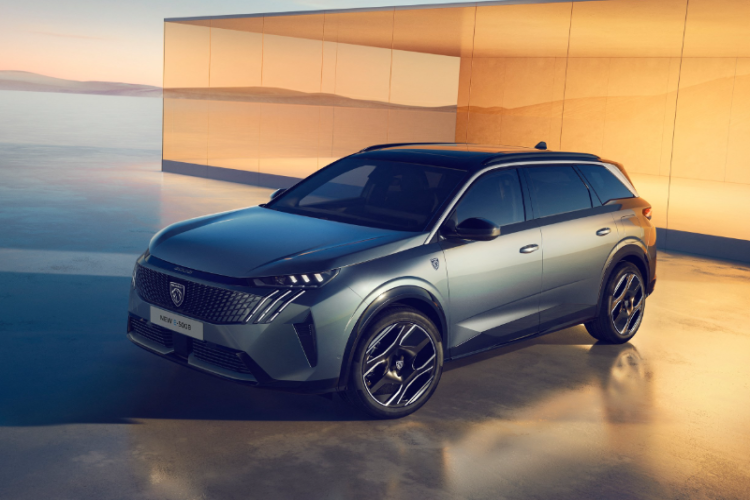 Peugeot lance son nouveau 5008 au Maroc
