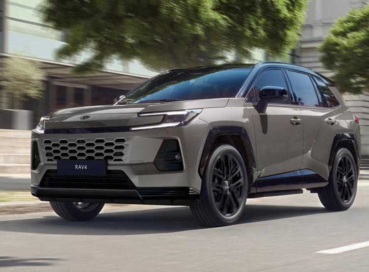 تويوتا RAV4 الجديدة:  مدى كهربائي يصل إلى 120 كلم وقوة 304 أحصنة